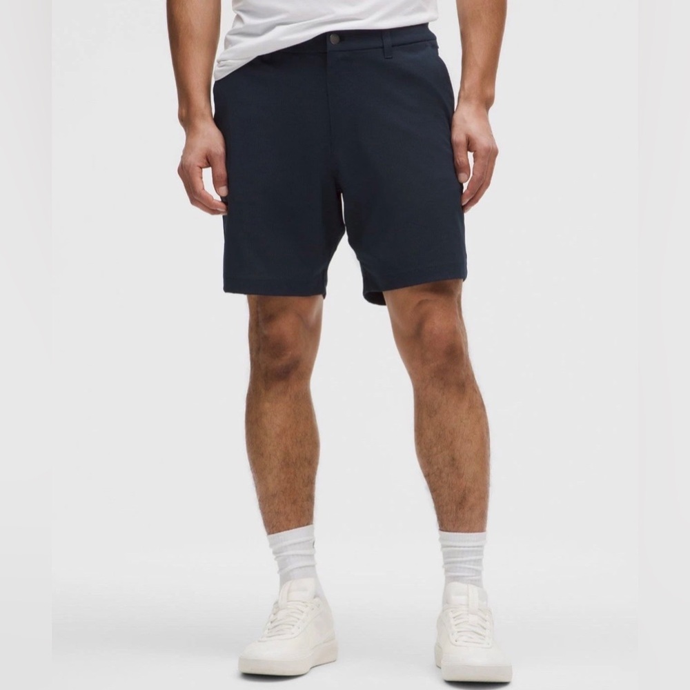 Lululmon Men’s “ABC” Short 7” Inseam (31) *WOVENAIR*